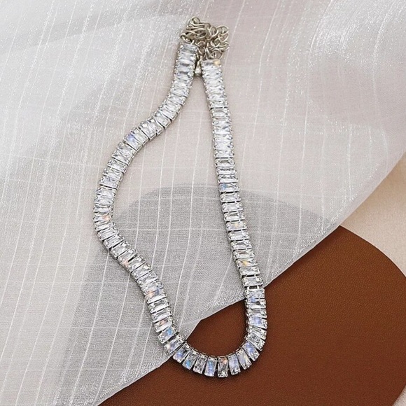 NEW STERLING SILVER DIAMOND CHOKER NECKLACE - Picture 5 of 6